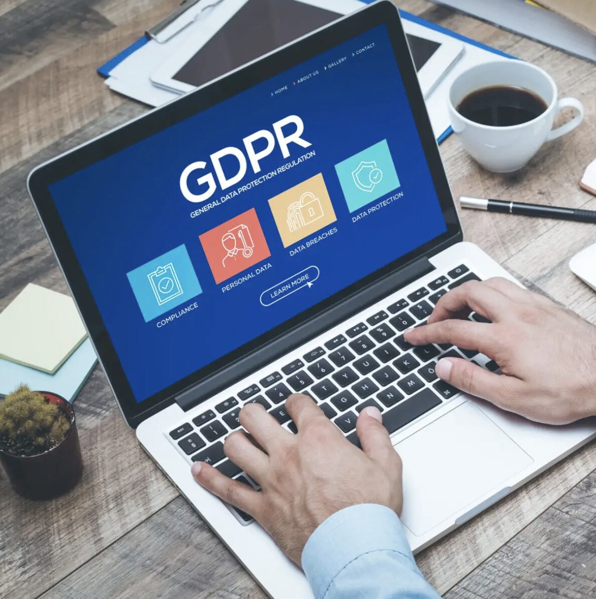 gdpr man on laptop